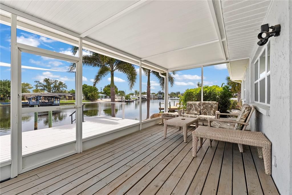 For Sale: $655,900 (3 beds, 2 baths, 2071 Square Feet)
