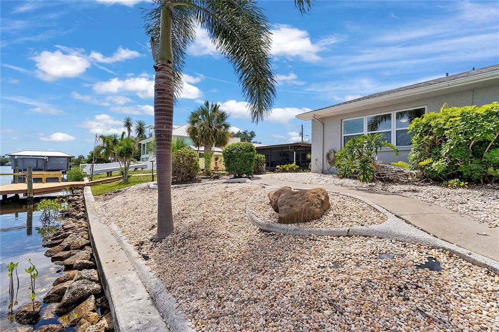 For Sale: $655,900 (3 beds, 2 baths, 2071 Square Feet)