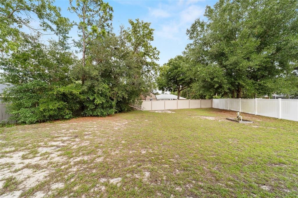 For Sale: $219,000 (3 beds, 2 baths, 1625 Square Feet)