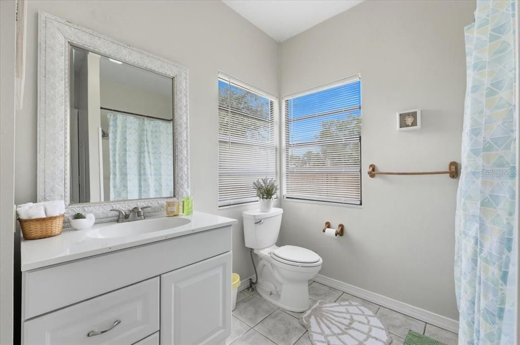 For Sale: $280,000 (3 beds, 2 baths, 1656 Square Feet)