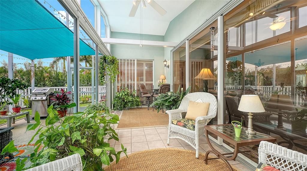 For Sale: $399,000 (2 beds, 2 baths, 1651 Square Feet)