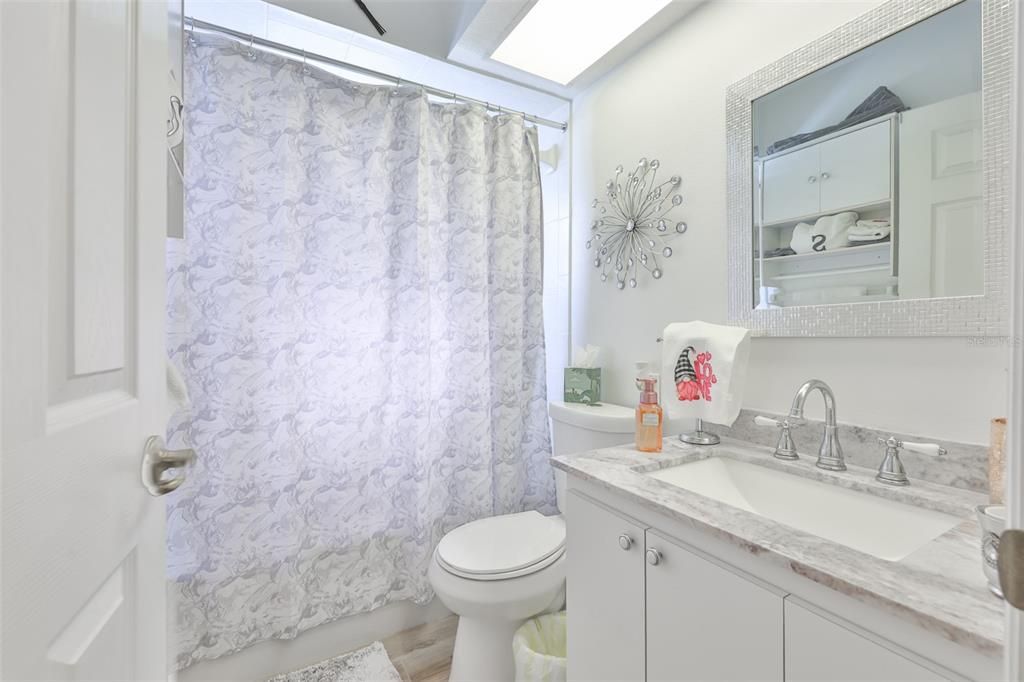 En Venta: $529,000 (4 camas, 3 baños, 2658 Pies cuadrados)