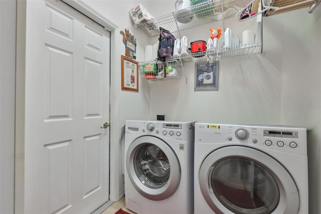 En Venta: $529,000 (4 camas, 3 baños, 2658 Pies cuadrados)