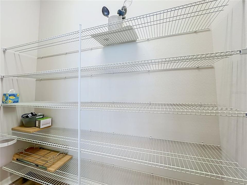 На продажу: $450,000 (3 спален, 3 ванн, 1820 Квадратных фут)