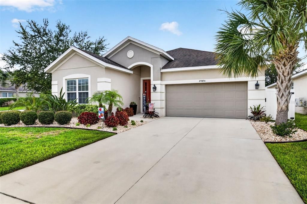 For Sale: $649,900 (4 beds, 3 baths, 2415 Square Feet)