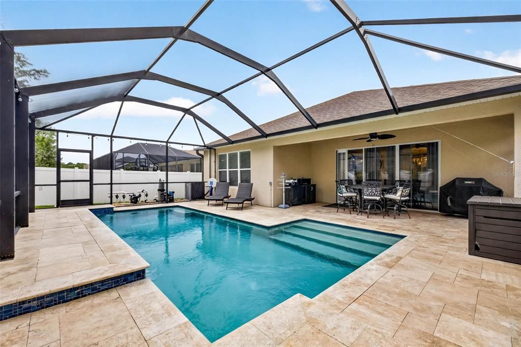 For Sale: $649,900 (4 beds, 3 baths, 2415 Square Feet)