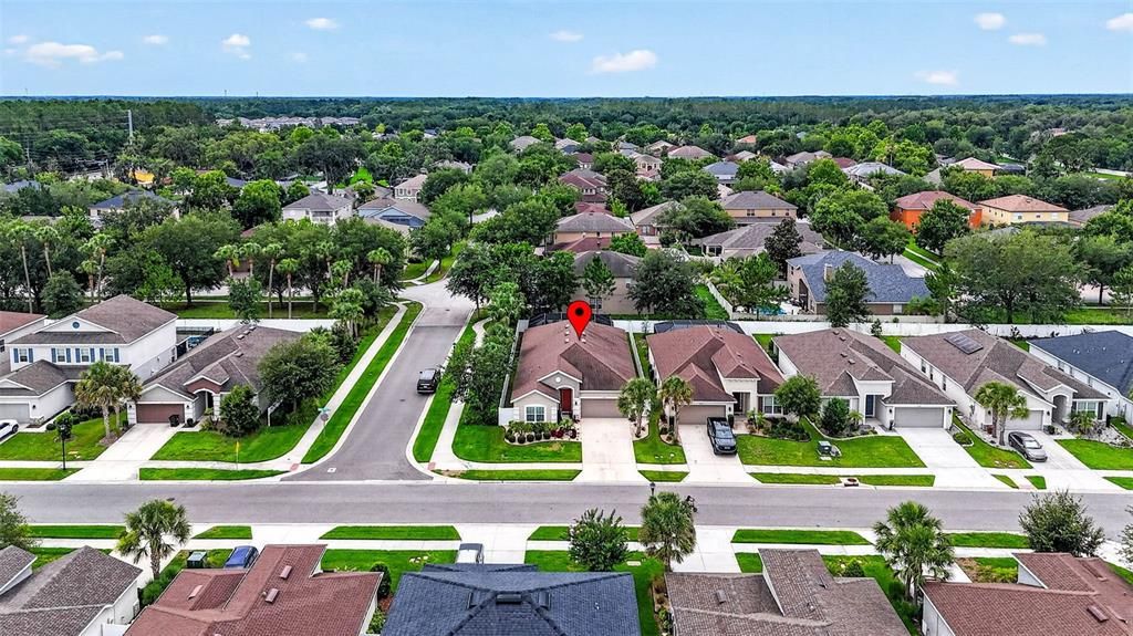 For Sale: $649,900 (4 beds, 3 baths, 2415 Square Feet)