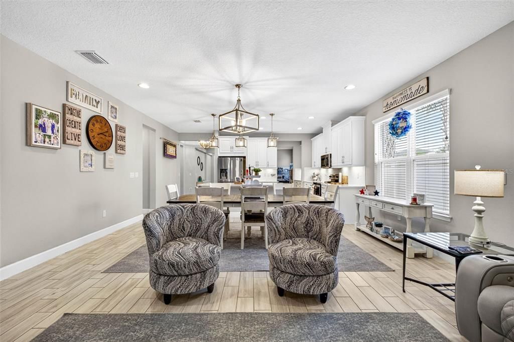 For Sale: $649,900 (4 beds, 3 baths, 2415 Square Feet)