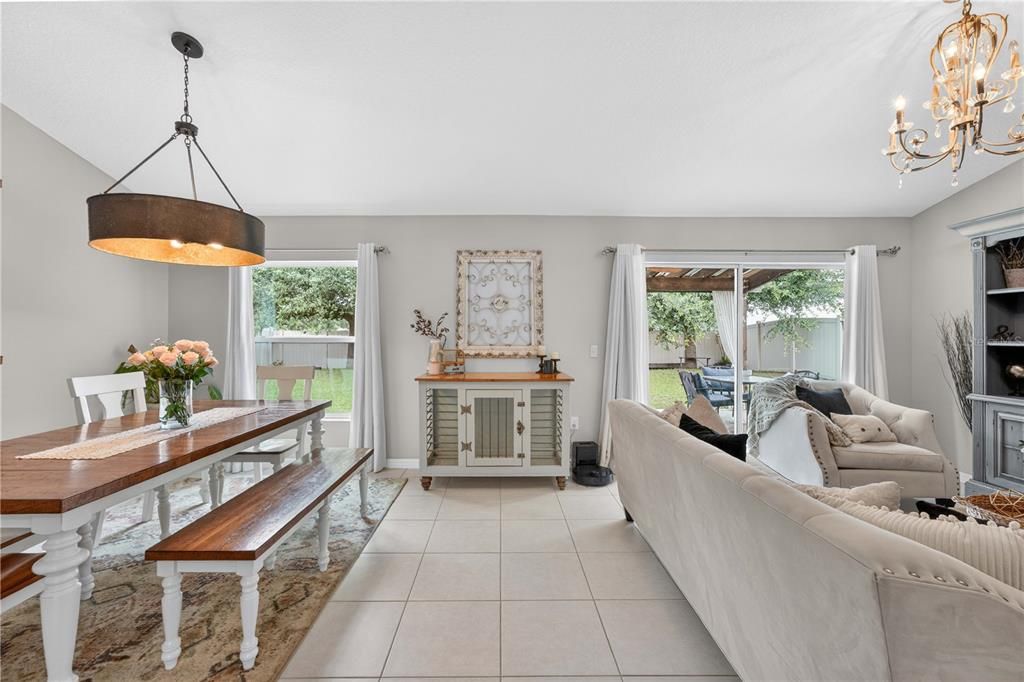 En Venta: $390,000 (3 camas, 2 baños, 1690 Pies cuadrados)