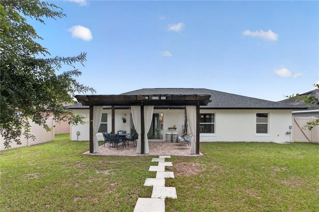 En Venta: $390,000 (3 camas, 2 baños, 1690 Pies cuadrados)
