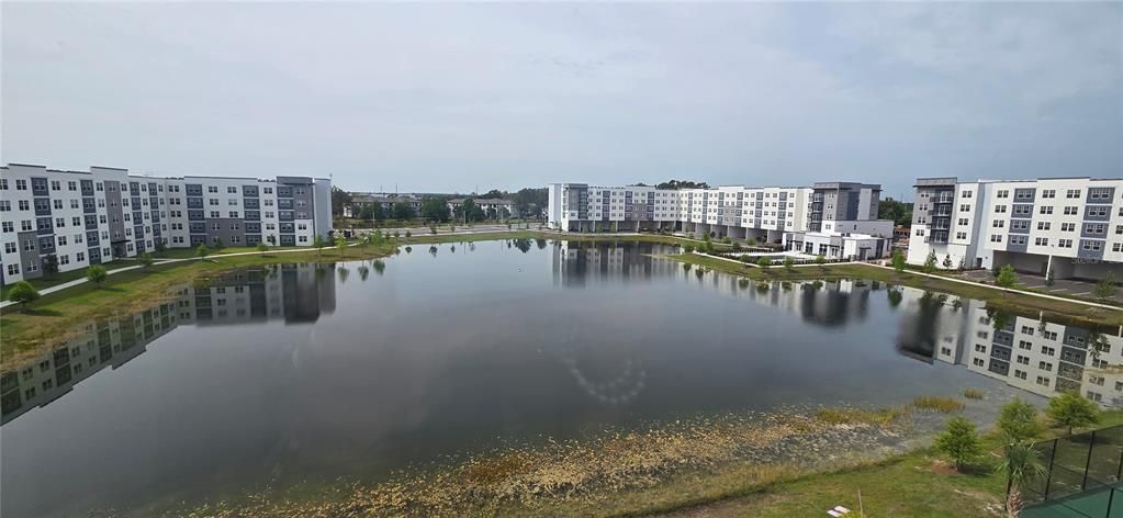 For Rent: $1,800 (1 beds, 1 baths, 750 Square Feet)