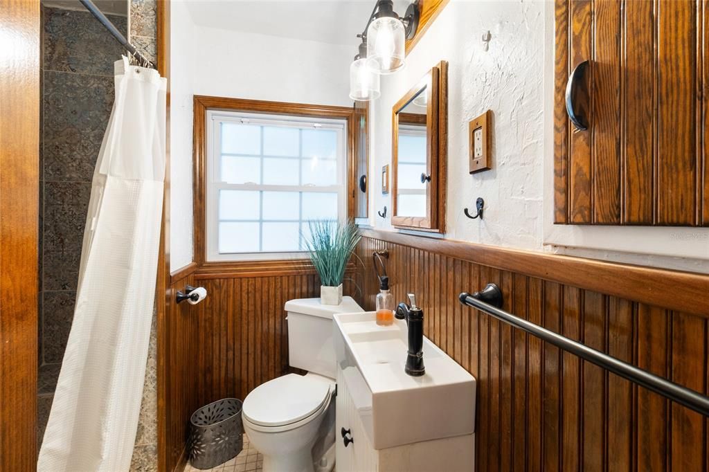 For Sale: $524,900 (2 beds, 2 baths, 1032 Square Feet)