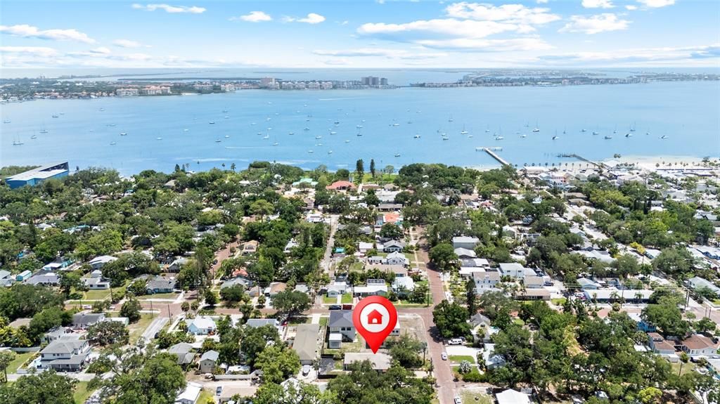 For Sale: $524,900 (2 beds, 2 baths, 1032 Square Feet)