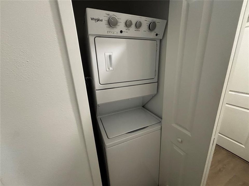 En Renta: $2,300 (3 camas, 2 baños, 1687 Pies cuadrados)