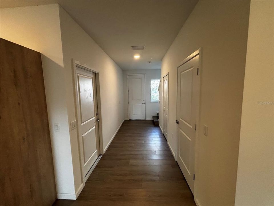 En Renta: $2,300 (3 camas, 2 baños, 1687 Pies cuadrados)