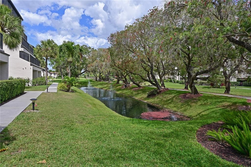 For Sale: $630,000 (2 beds, 2 baths, 1401 Square Feet)