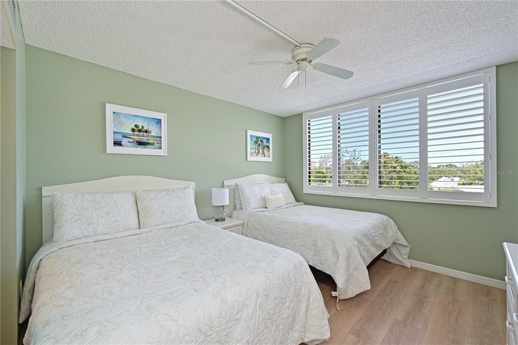 For Sale: $630,000 (2 beds, 2 baths, 1401 Square Feet)