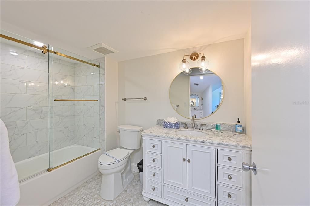 For Sale: $630,000 (2 beds, 2 baths, 1401 Square Feet)