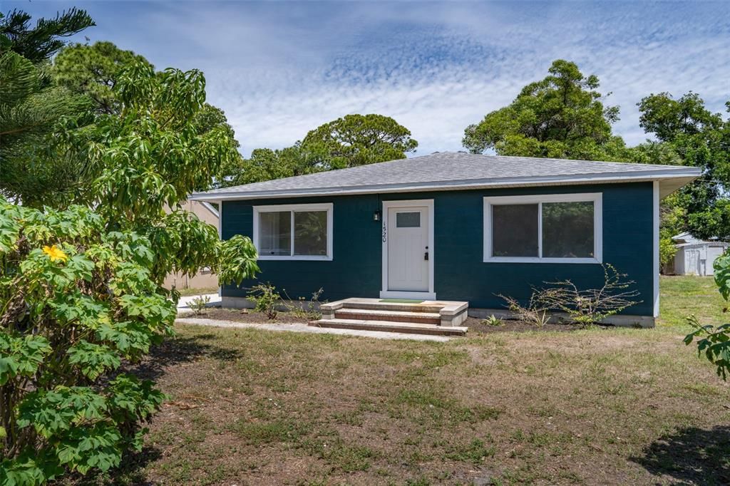 For Sale: $259,900 (3 beds, 1 baths, 1004 Square Feet)