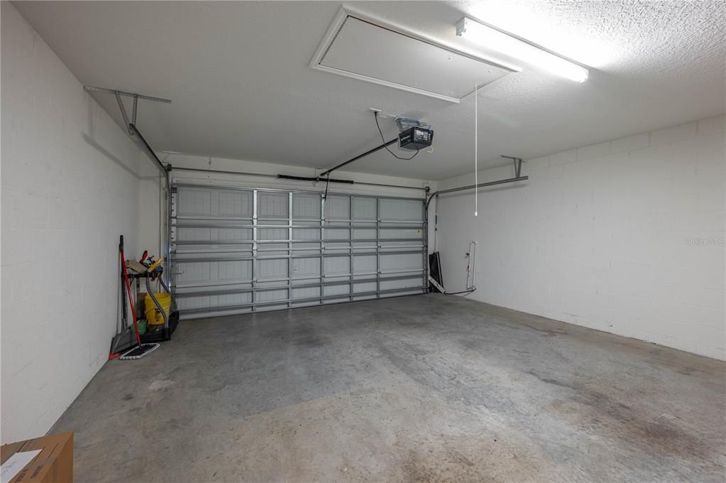 В аренду: $2,400 (4 спален, 2 ванн, 1801 Квадратных фут)