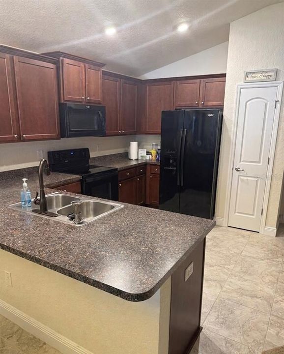 En Renta: $1,790 (3 camas, 2 baños, 1370 Pies cuadrados)