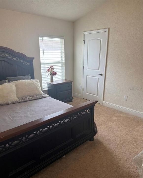En Renta: $1,790 (3 camas, 2 baños, 1370 Pies cuadrados)