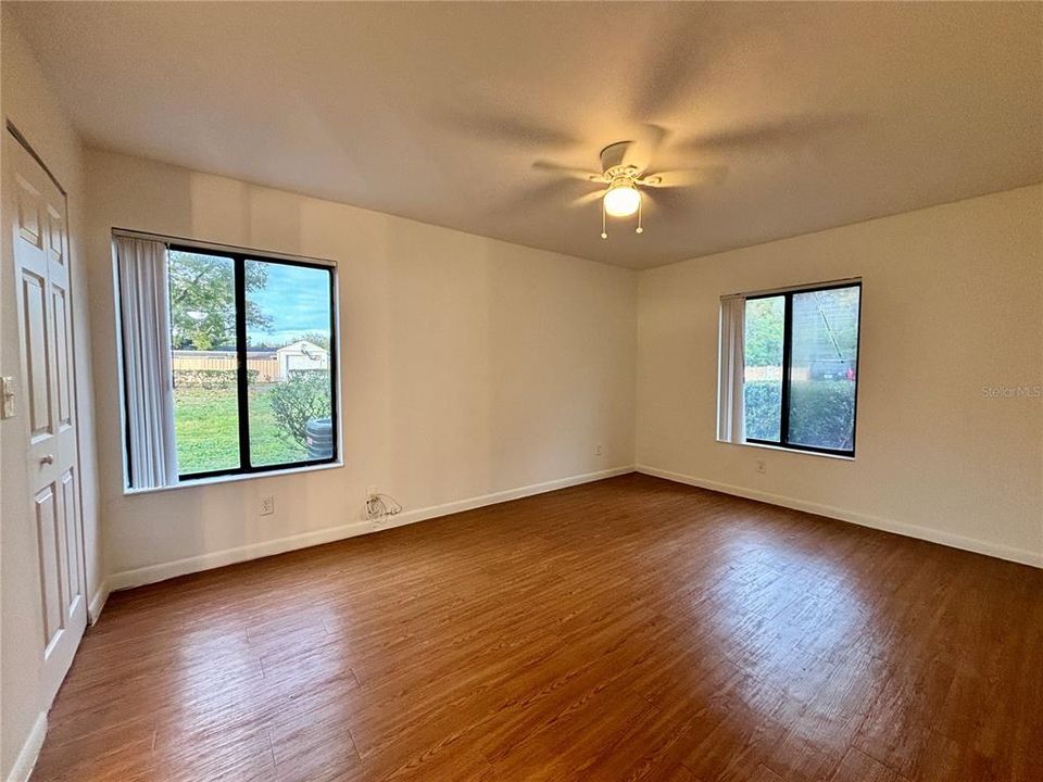 В аренду: $1,499 (2 спален, 2 ванн, 1064 Квадратных фут)