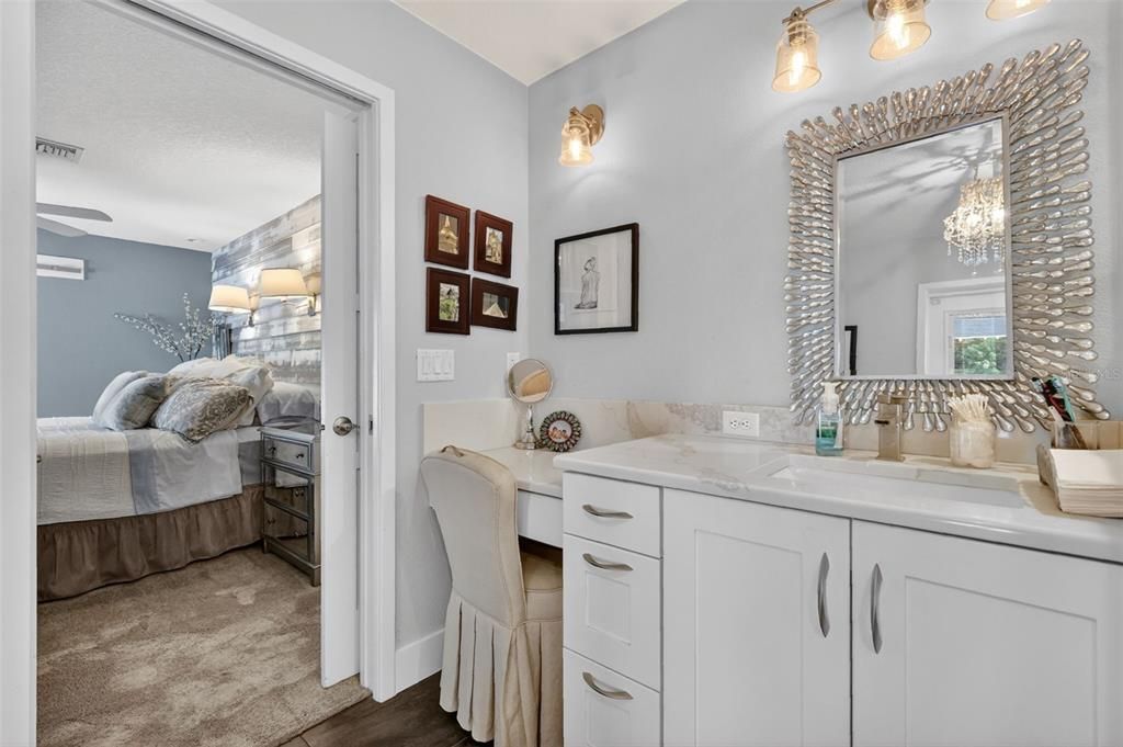 Activo con contrato: $639,000 (3 camas, 3 baños, 1939 Pies cuadrados)