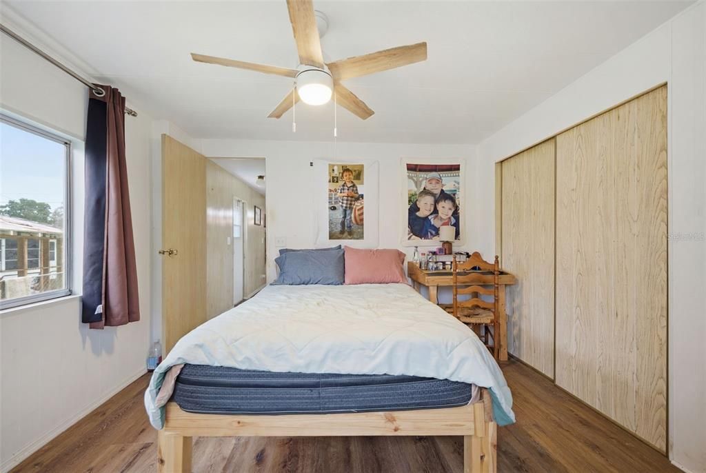 For Sale: $200,000 (2 beds, 2 baths, 1108 Square Feet)
