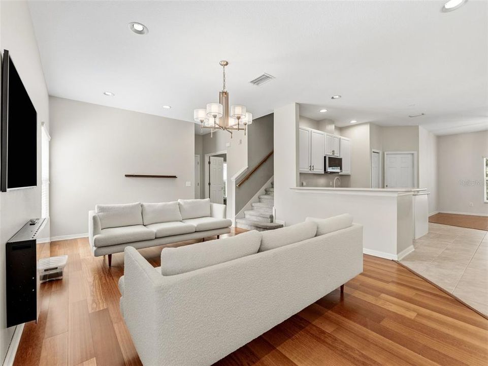 For Sale: $548,000 (4 beds, 2 baths, 2834 Square Feet)