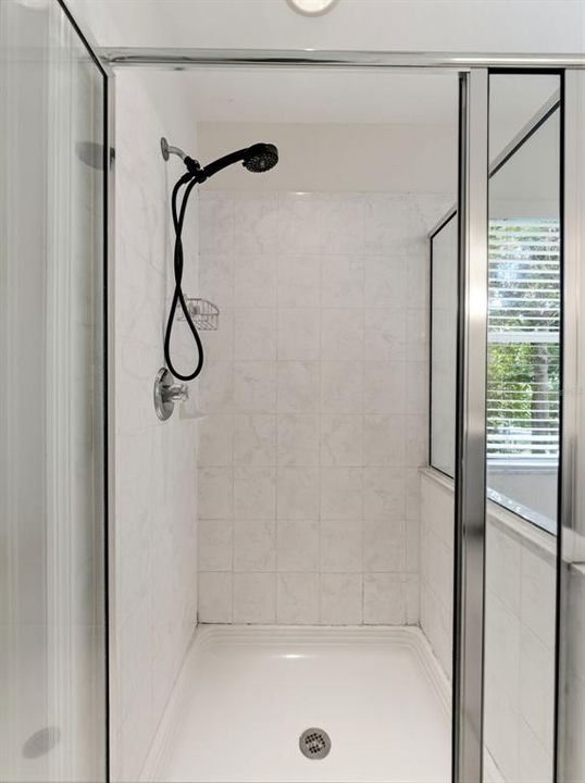 For Sale: $548,000 (4 beds, 2 baths, 2834 Square Feet)