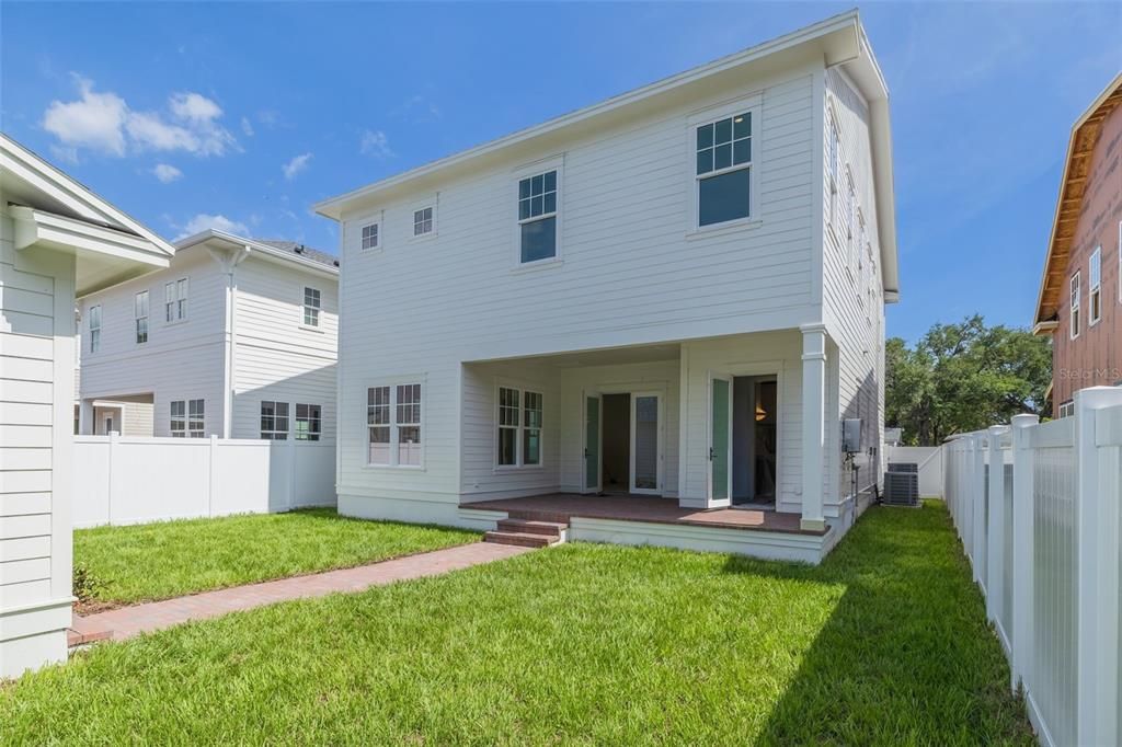 En Venta: $1,295,000 (5 camas, 3 baños, 2964 Pies cuadrados)