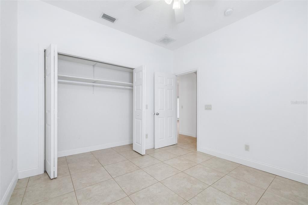 В аренду: $2,300 (3 спален, 3 ванн, 2093 Квадратных фут)