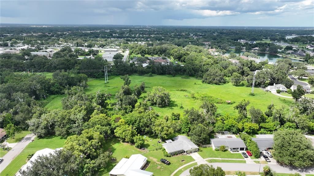 待售: $999,000 (10.30 acres)