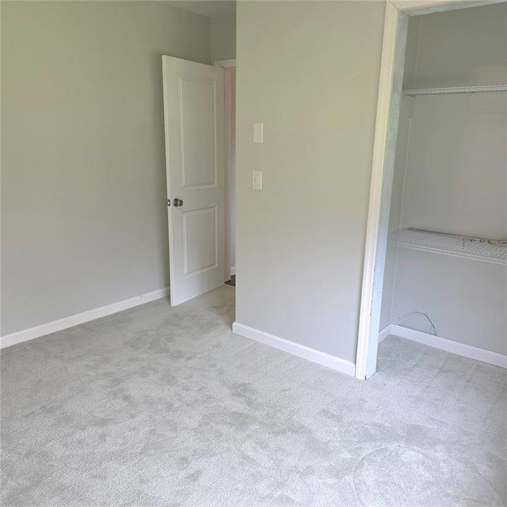 На продажу: $189,000 (3 спален, 1 ванн, 1624 Квадратных фут)