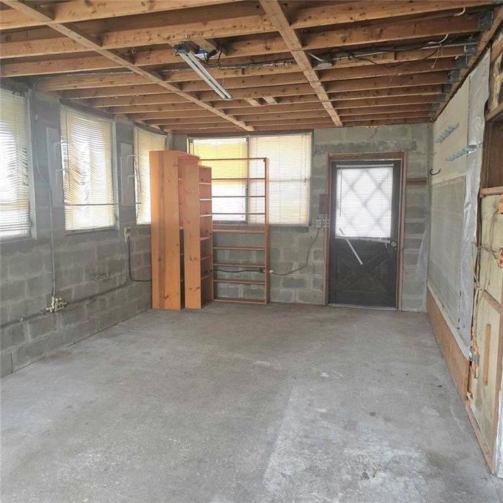 На продажу: $189,000 (3 спален, 1 ванн, 1624 Квадратных фут)