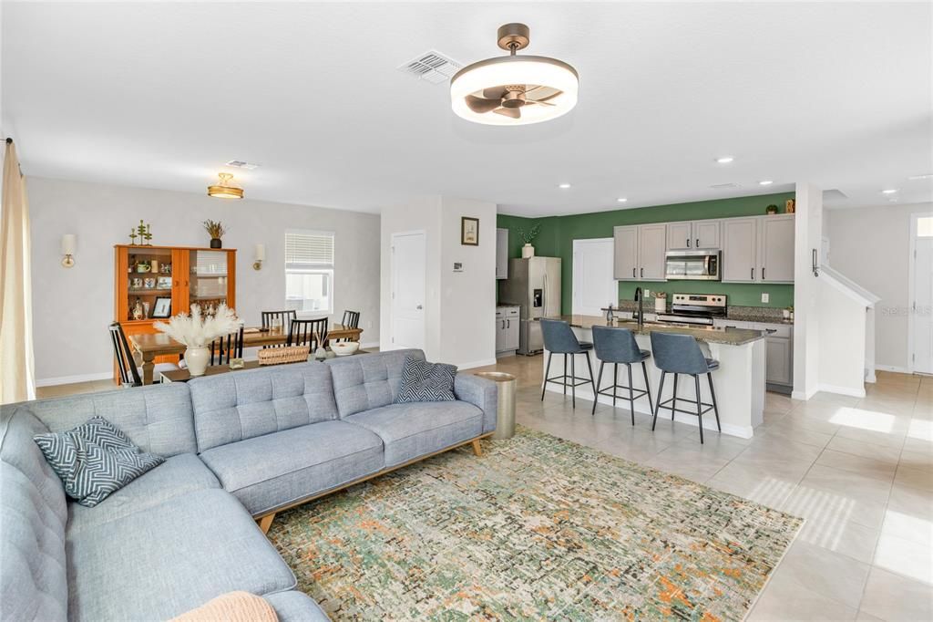 For Sale: $449,900 (4 beds, 2 baths, 2261 Square Feet)