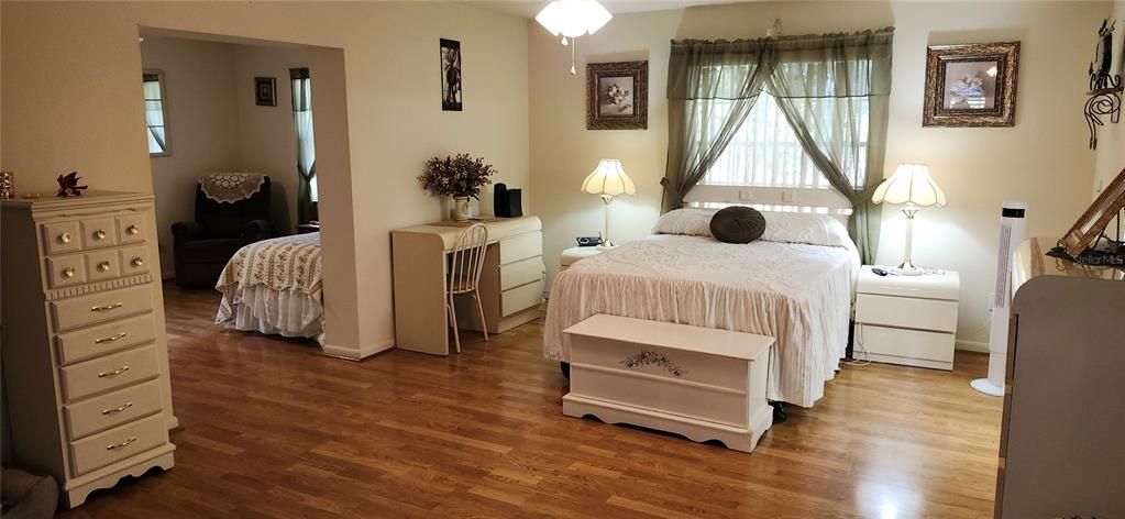 Active With Contract: $480,000 (2 beds, 2 baths, 2268 Square Feet)