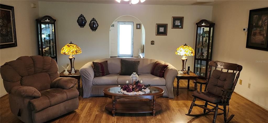 Active With Contract: $480,000 (2 beds, 2 baths, 2268 Square Feet)