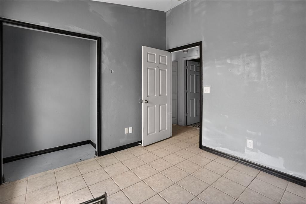 En Venta: $365,000 (3 camas, 2 baños, 1680 Pies cuadrados)