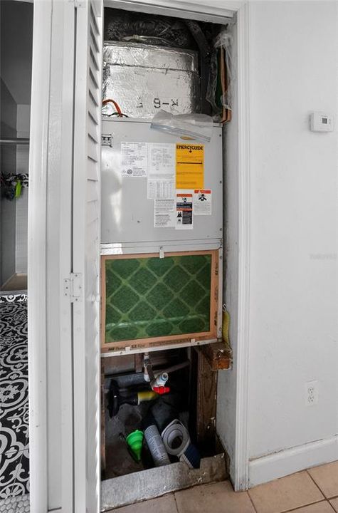 En Venta: $365,000 (3 camas, 2 baños, 1680 Pies cuadrados)