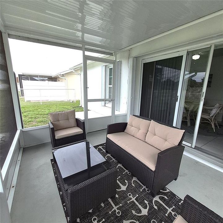 For Sale: $259,000 (3 beds, 2 baths, 1203 Square Feet)
