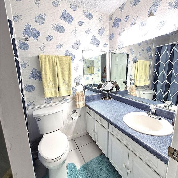 For Sale: $259,000 (3 beds, 2 baths, 1203 Square Feet)