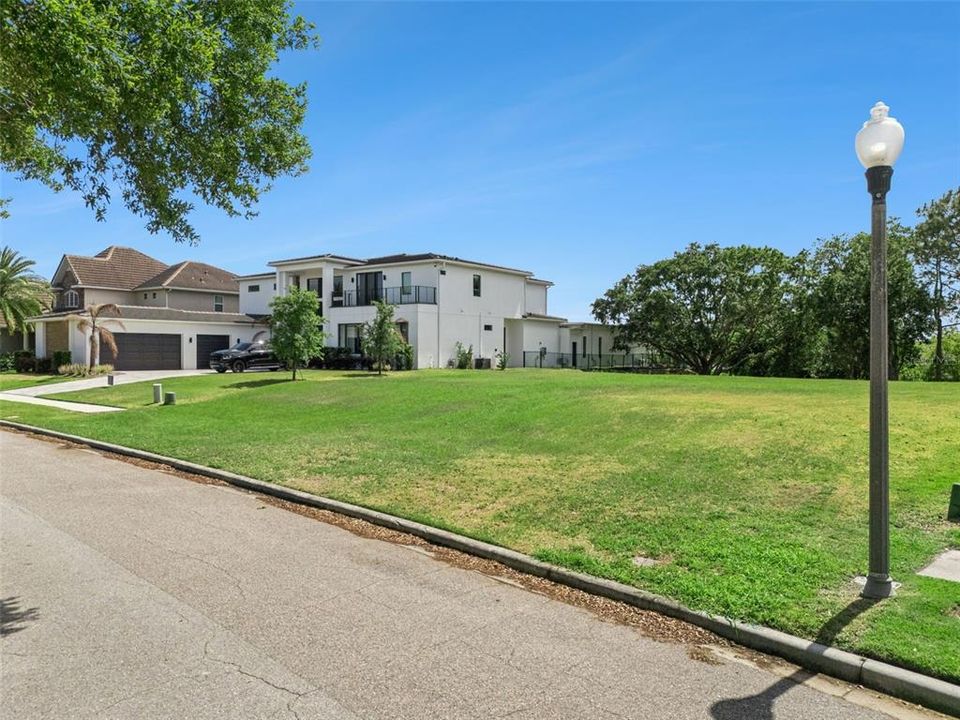 For Sale: $879,000 (1.70 acres)