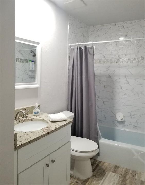 В аренду: $1,900 (2 спален, 2 ванн, 874 Квадратных фут)