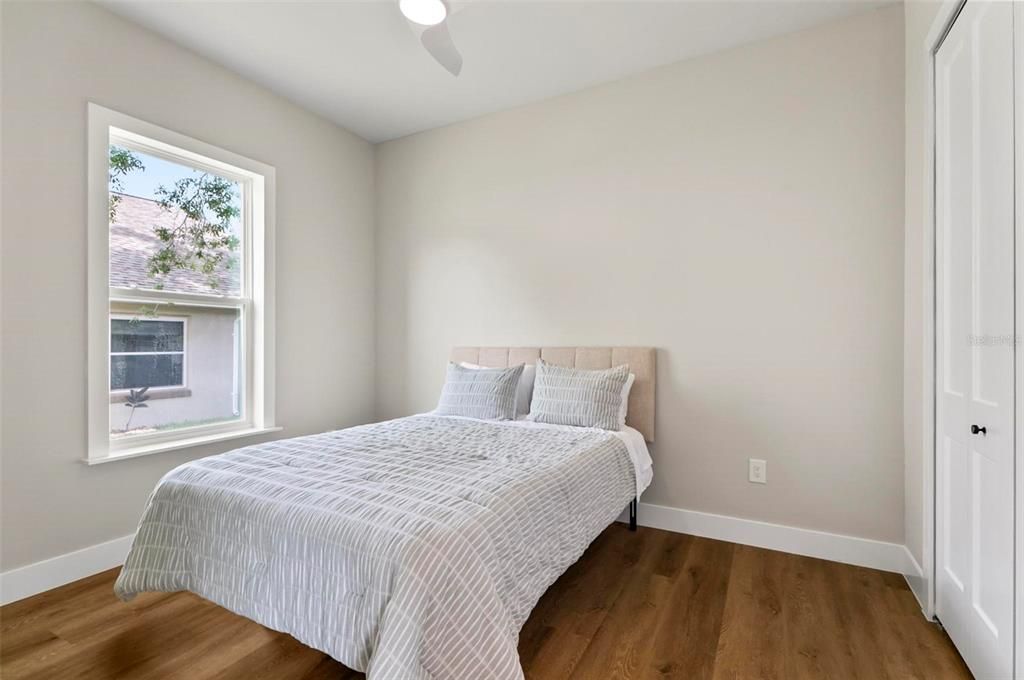 En Venta: $599,975 (3 camas, 2 baños, 1587 Pies cuadrados)