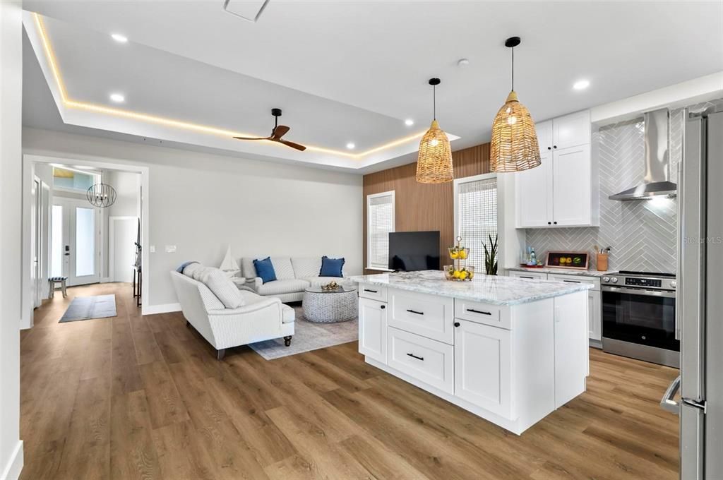En Venta: $599,975 (3 camas, 2 baños, 1587 Pies cuadrados)