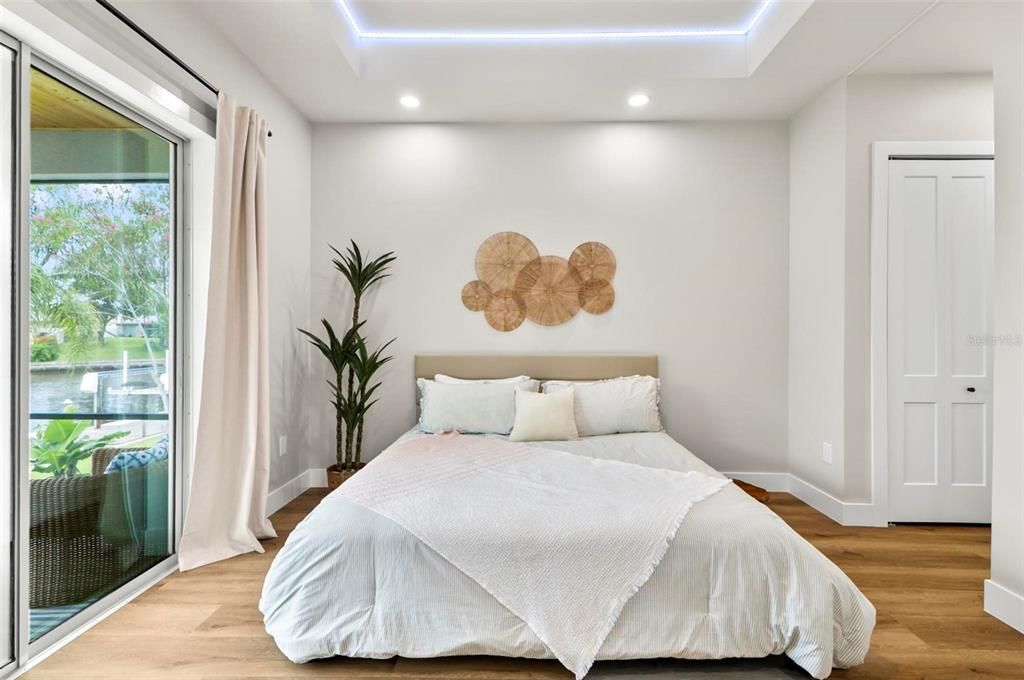 En Venta: $599,975 (3 camas, 2 baños, 1587 Pies cuadrados)