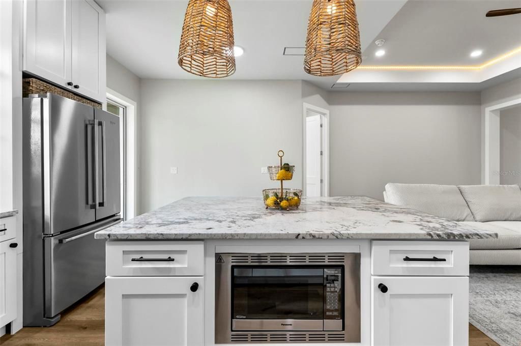 En Venta: $599,975 (3 camas, 2 baños, 1587 Pies cuadrados)