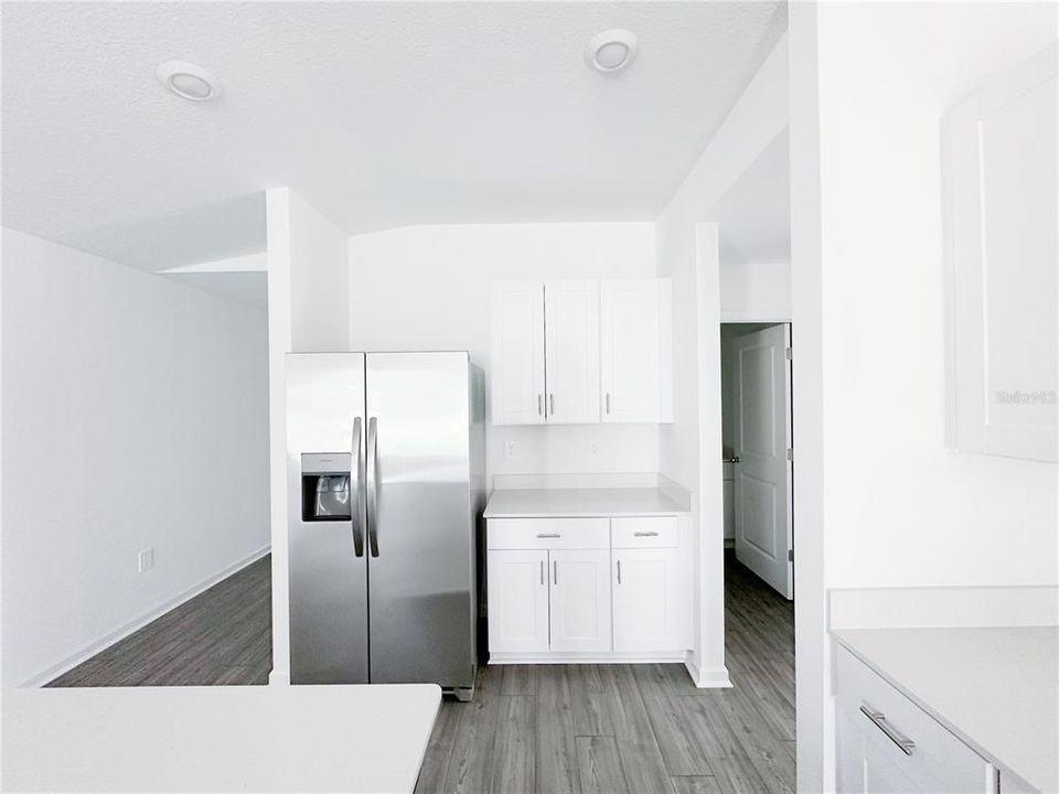 For Sale: $259,990 (3 beds, 2 baths, 1428 Square Feet)